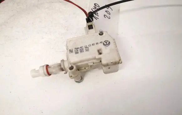 Volkswagen Phaeton Central locking motor 1c0810773 3b0959782