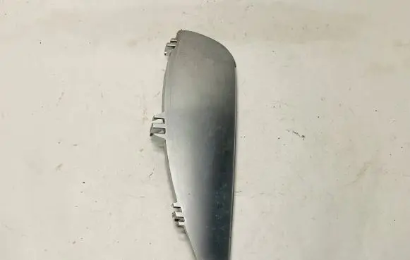 Mercedes-Benz R W251 Center console decorative trim A2516830328 18112531