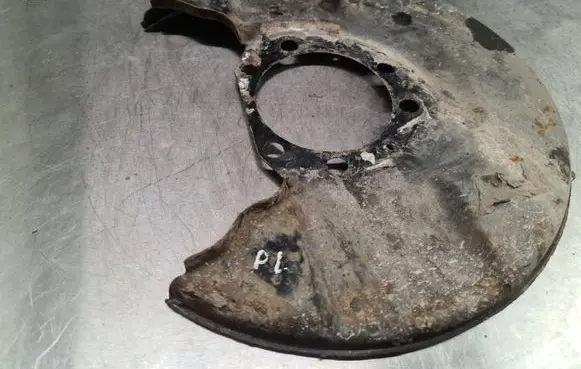 Saab 9-3 Ver2 Front brake disc dust cover plate 