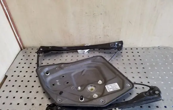Skoda Superb B6 (3T) Front window lifting mechanism without motor 3T0837402B