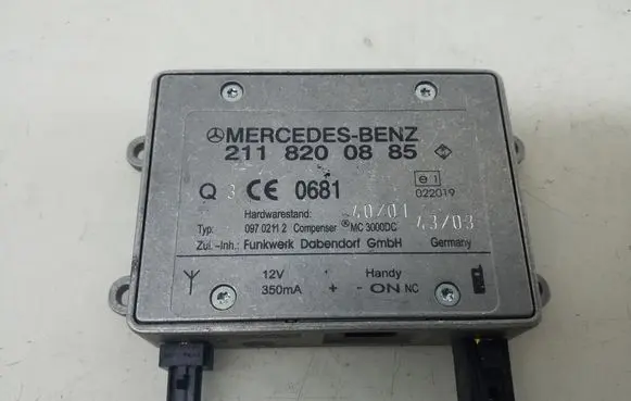 Mercedes-Benz S W221 Aerial antenna amplifier A2118200885