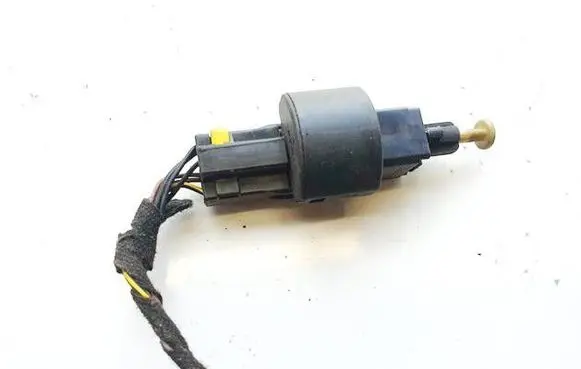 Opel Astra G Brake pedal sensor switch 09132299