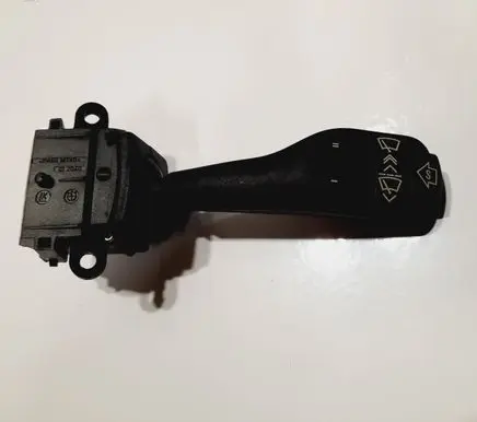 BMW 5 E39 Tailgate/trunk/boot open switch 8375407E39