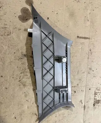 BMW 1 F20 F21 (C) pillar trim 7221030