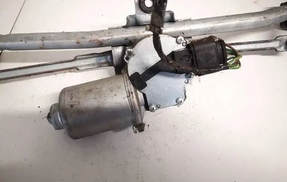 Volkswagen Bora Wiper motor