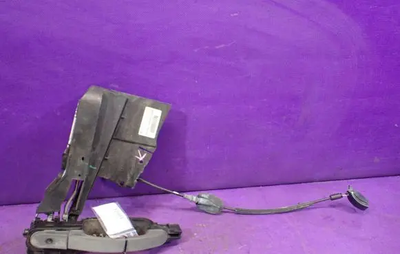 Ford Fiesta Front door lock 2S61A219A65ABG