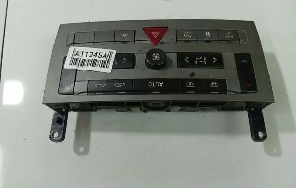 Citroen C5 Climate control unit VP4PUH18C612ME