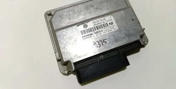 Volkswagen Touareg I Transfer box differential control unit 0AD927755AB 5WP22074