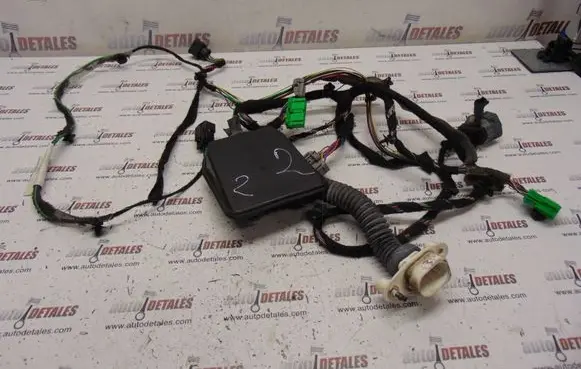 Volvo XC90 Front door wiring loom 8697913