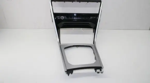 BMW 8 G15 Other center console (tunnel) element 