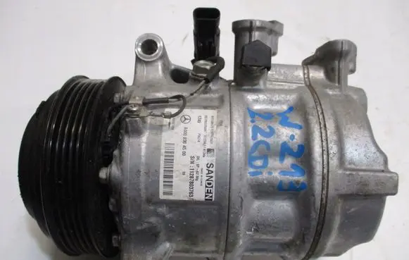 BMW 2 Active Tourer U06 Air conditioning (A/C) compressor (pump) A0008304500