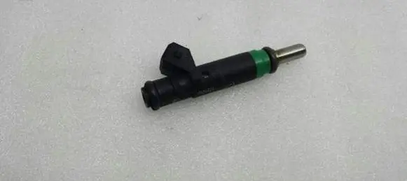 BMW 6 E63 E64 Fuel injector 7525721