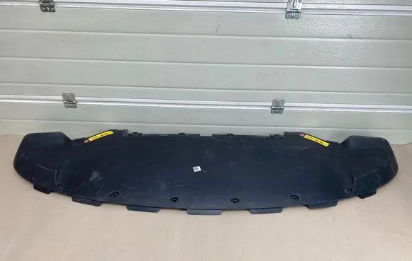 Tesla Model Y Front bumper lip 1760713-00-B