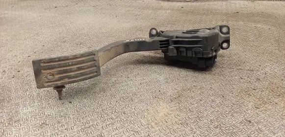 Ford Focus Accelerator throttle pedal 4M519F836AK