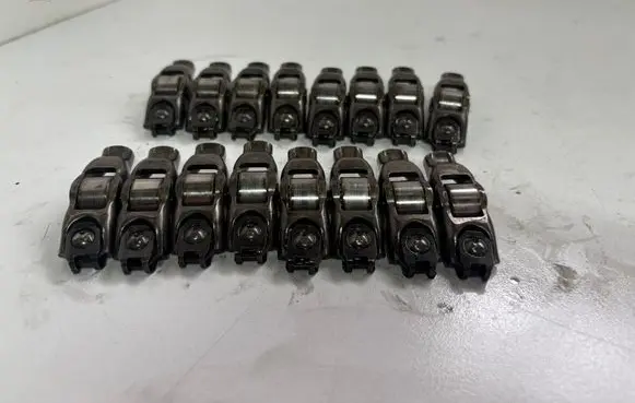 Volvo XC90 Valve rocker arm 