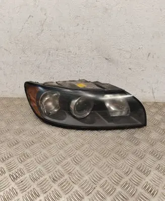 Volvo V50 Headlight/headlamp 30698874 0301198202