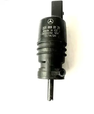 Mercedes-Benz SLK R172 Windscreen/windshield washer pump 2218690121