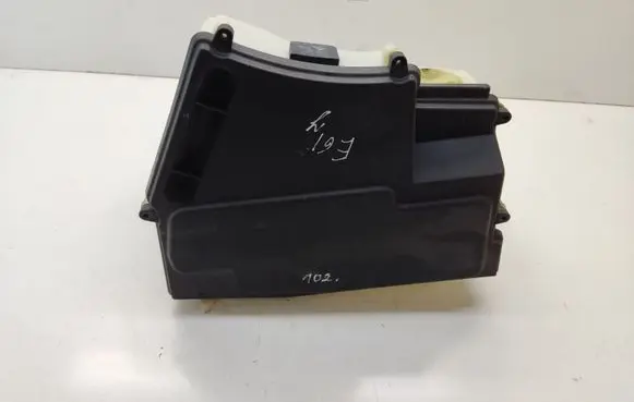 BMW 5 E60 E61 Fuse module 12907520899 7520899 586509