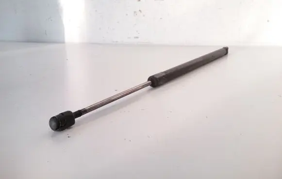 Volkswagen Touran I Tailgate/trunk strut/damper 1T0827550C