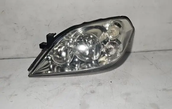 Nissan Primera Headlight/headlamp 20A364