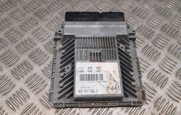 Audi A7 S7 4G Engine control unit/module 4G0907551J