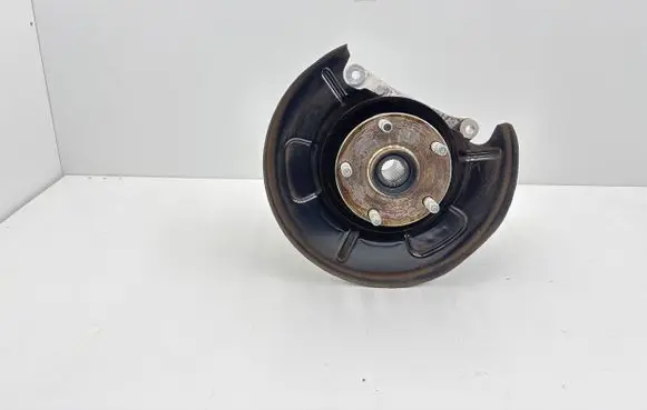 Subaru Outback (BT) Rear wheel hub 28411AN03A
