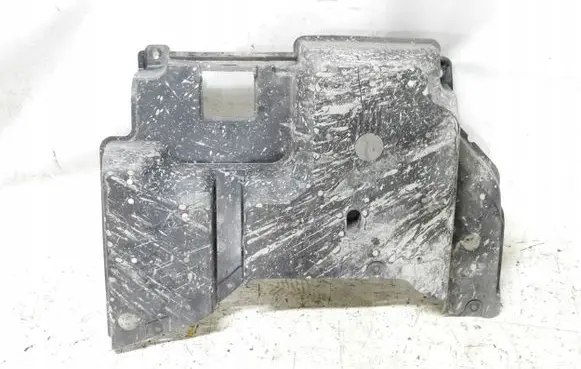 Toyota Auris 150 Front underbody cover/under tray 02020