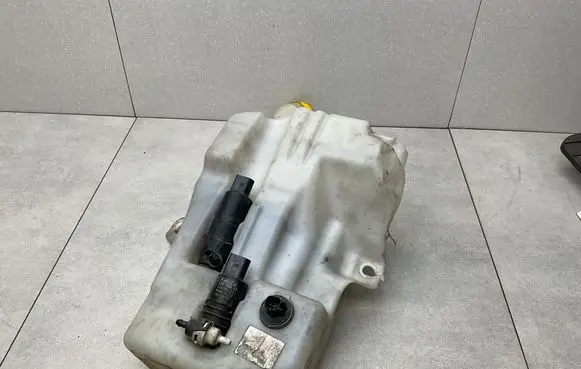 Ford Kuga II Windshield washer fluid reservoir/tank CV4413K175AF