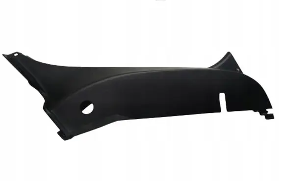 Hyundai i30 Rear seat side bottom trim 