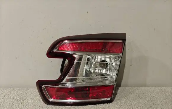 Renault Megane III Tailgate rear/tail lights 