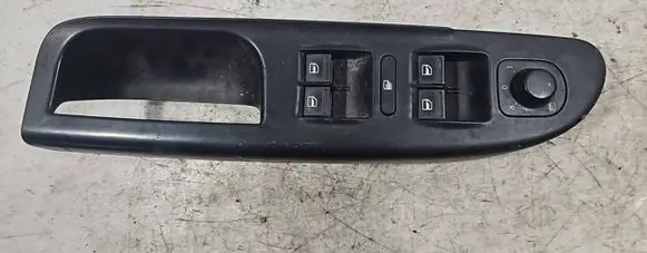 Volkswagen PASSAT B6 Electric window control switch 3C1867171B