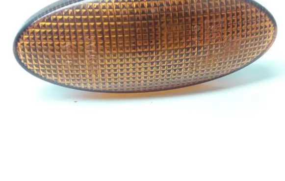 Opel Vectra B Front fender indicator light 90504212