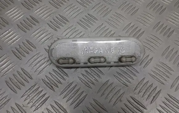 Renault Megane II Headlining lighting console trim 8200073234