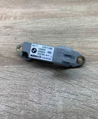 BMW 5 E39 Airbag deployment crash/impact sensor 6911038