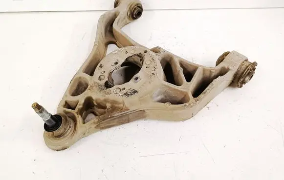 Front lower control arm/wishbone