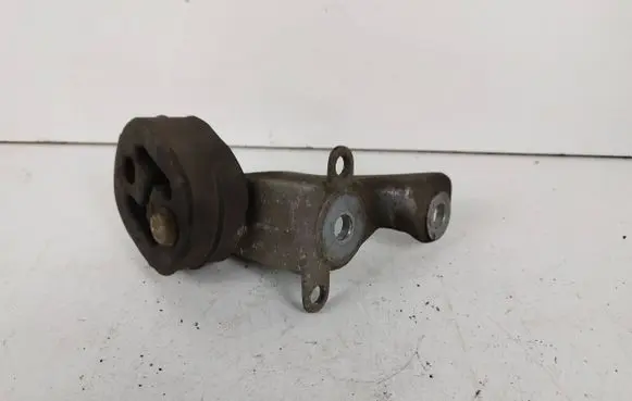 Muffler mount bracket/holder