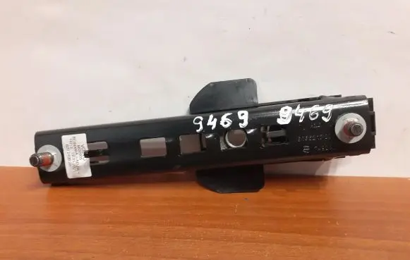 Volvo XC40 Seat belt adjustment motor 8632605 9469