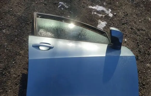 Seat Ibiza IV (6J,6P) Front door melynos