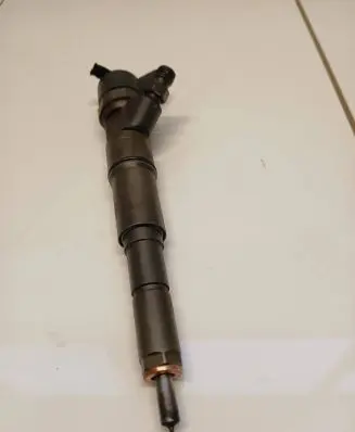 Land Rover Range Rover L322 Fuel injector 0445110047
