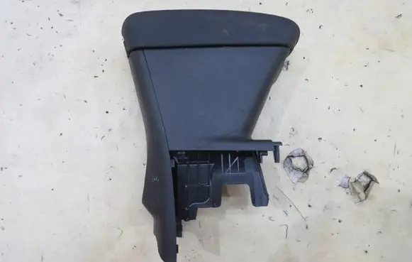 Opel Corsa F Armrest GMAUTO4574097