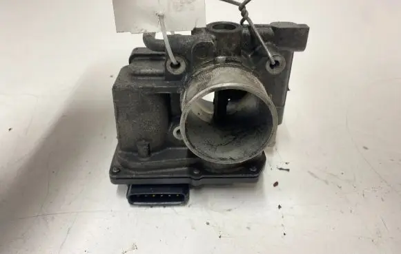 Mazda 6 Throttle valve R2AA136B0