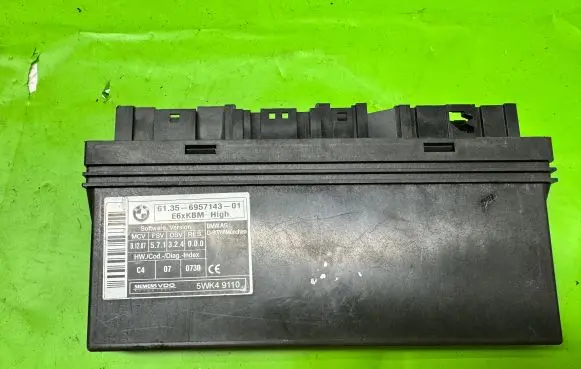 BMW 5 E60 E61 Comfort/convenience module 6957143 5WK49110