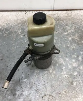 Ford Focus Power steering pump 4M51-3K514-BF