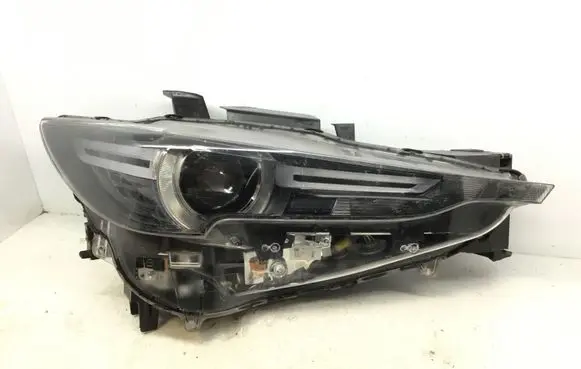 Mazda CX-5 II Headlight/headlamp K12451030