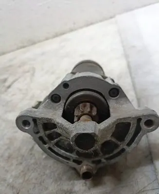 Citroen Xantia Starter motor D6RA661 7F60295
