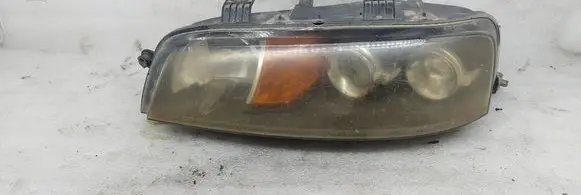 Fiat Punto (176) Headlight/headlamp 89100449