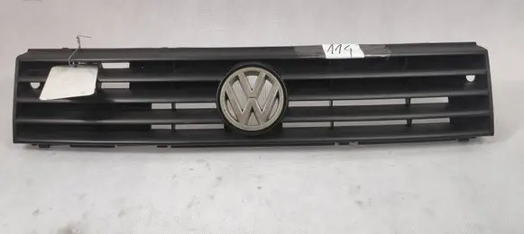 Volkswagen Polo II 86C 2F Front bumper upper radiator grill Vw polo 867853653g