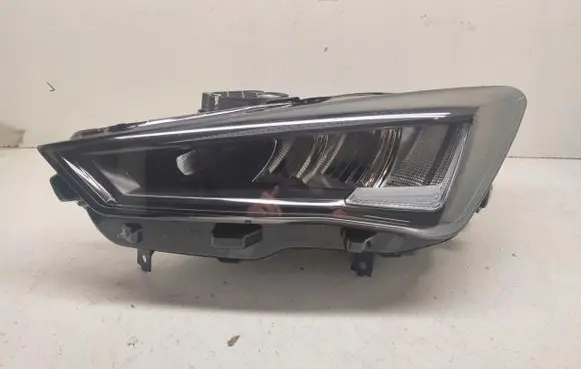 Seat Leon IV Headlight/headlamp
