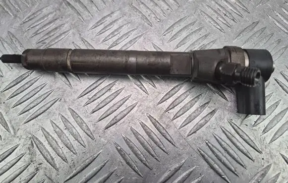 Mercedes-Benz C W203 Fuel injector A6480700287