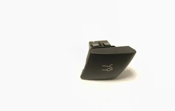 Citroen DS5 Tailgate opening switch 96666530ZD